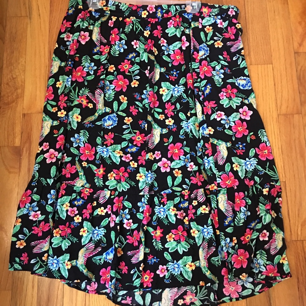 Old Navy Printed Skirt